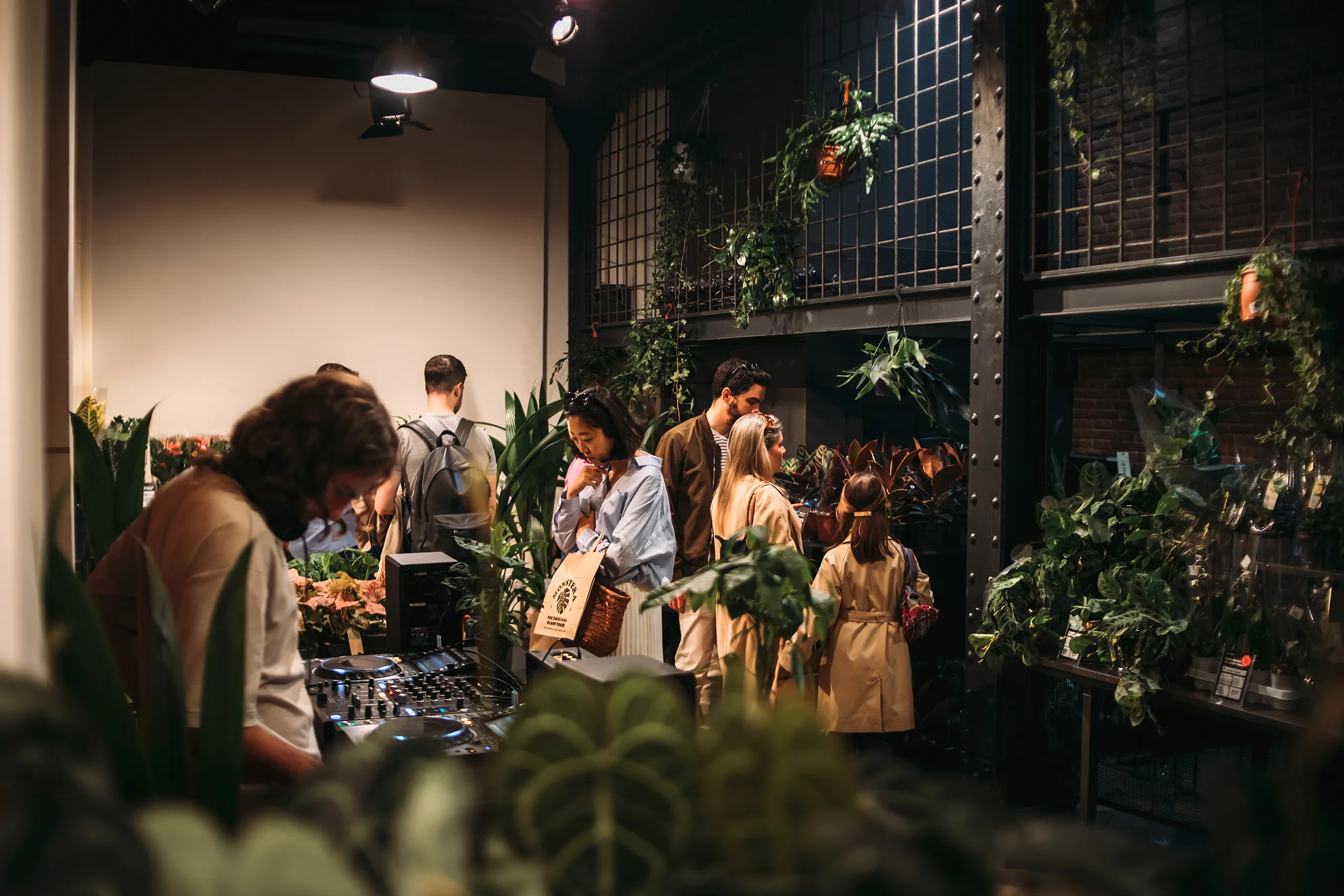 fotografia-evento-barcelona-ingracia-popup-selvamonstera-14